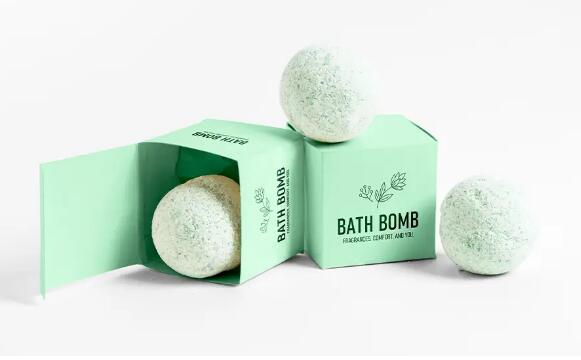 Um cliente do Reino Unido nos abordou pela primeira vez para obter bombas de banho personalizadas no atacado